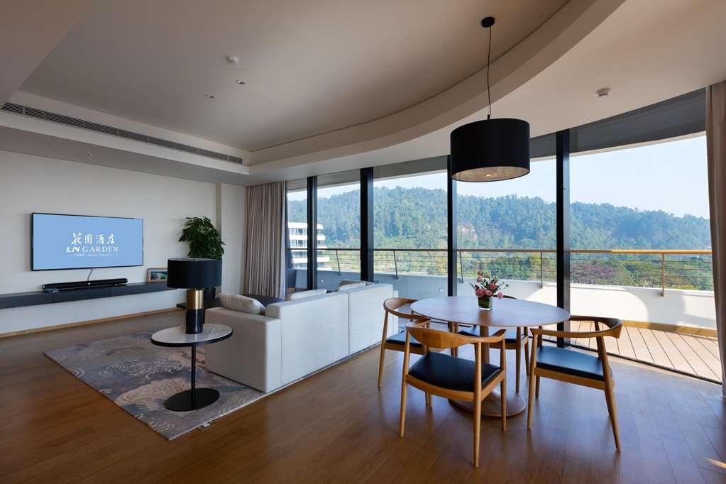 Ln Garden Hotel Nansha Гуанджоу Стая снимка